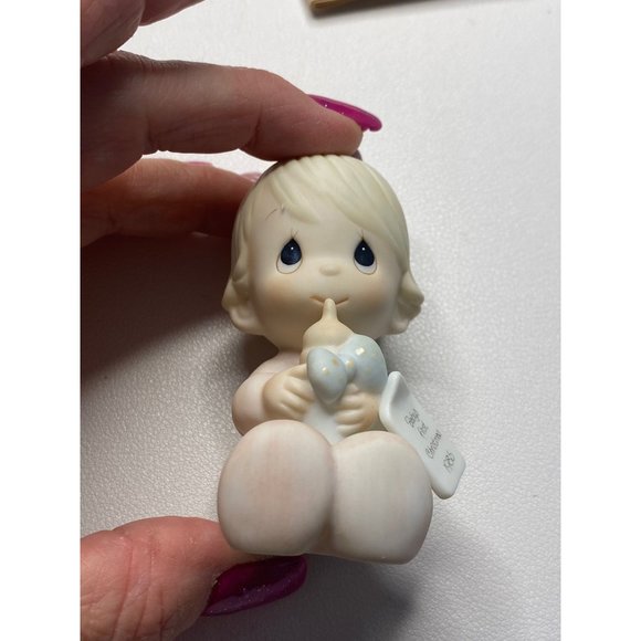 Precious Moments Baby's First Christmas Special 1985 Issue - Picture 2 of 6